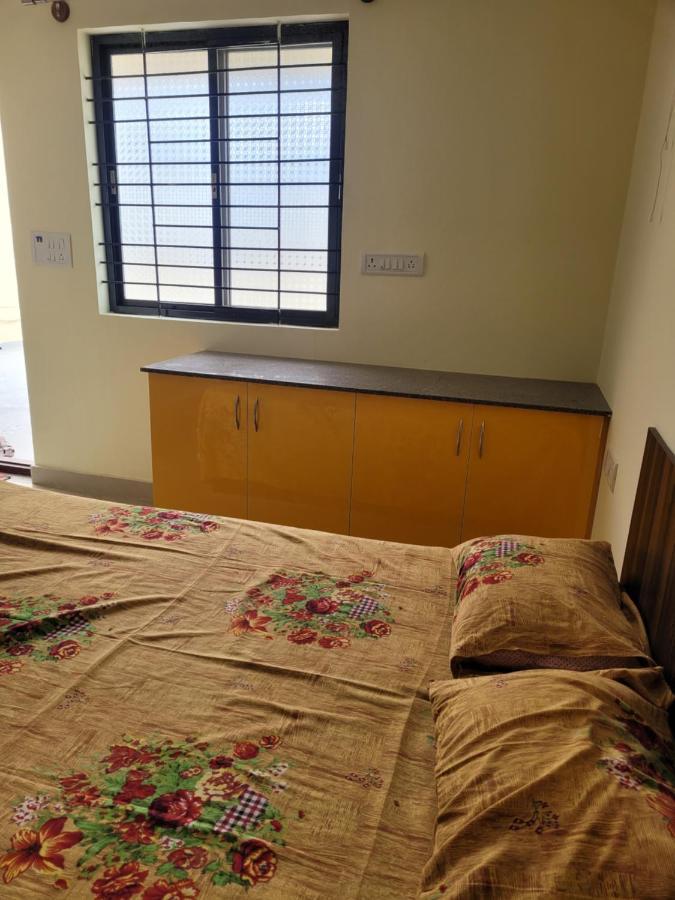 Guest house Rv Backpackers *